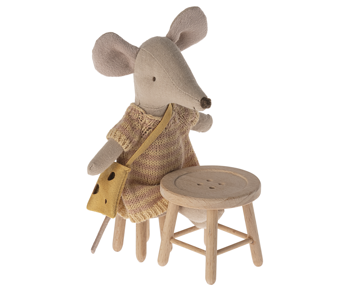 ETA JUNE SS24 Table and stool set, Mouse