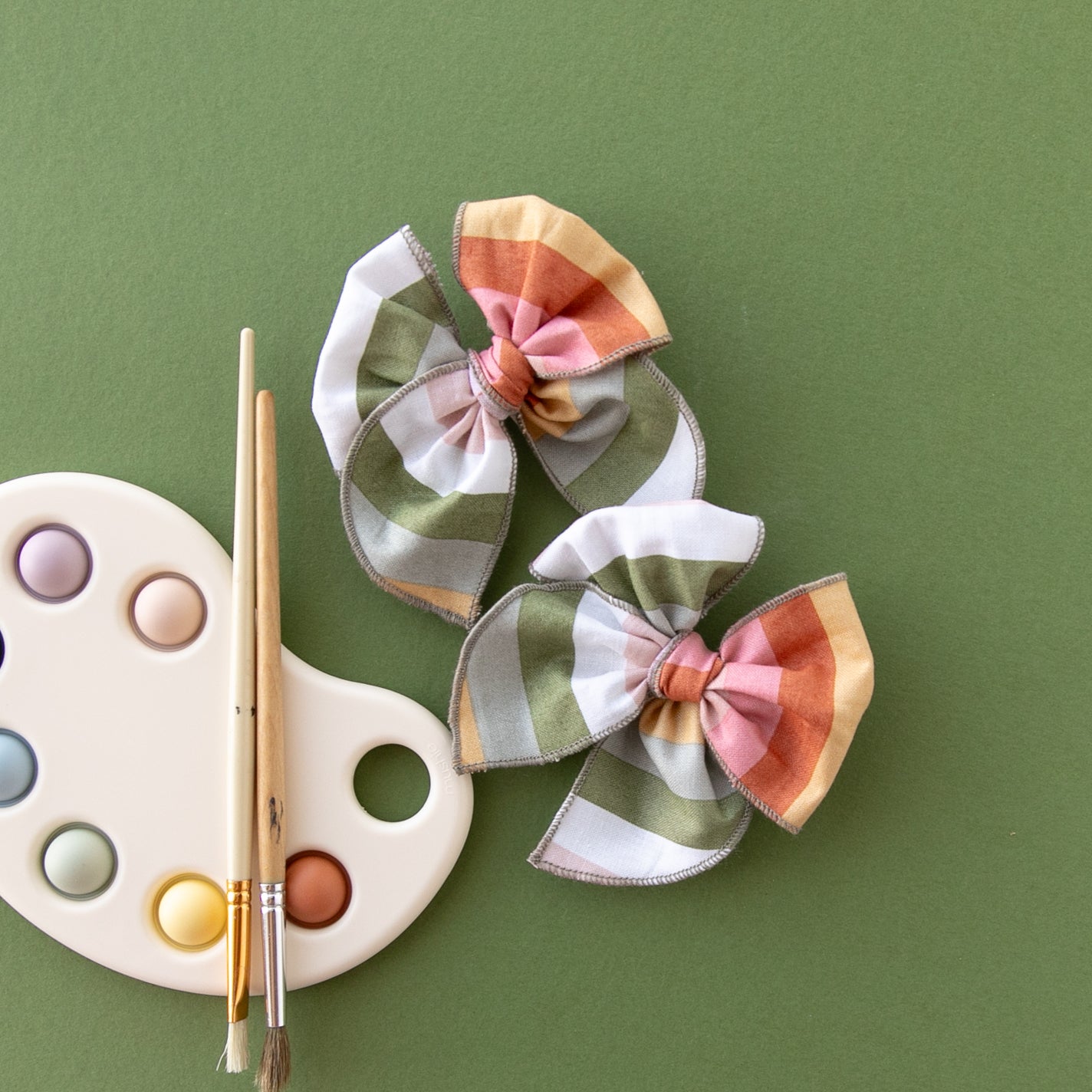 Paint The Rainbow | Petite Party Bow