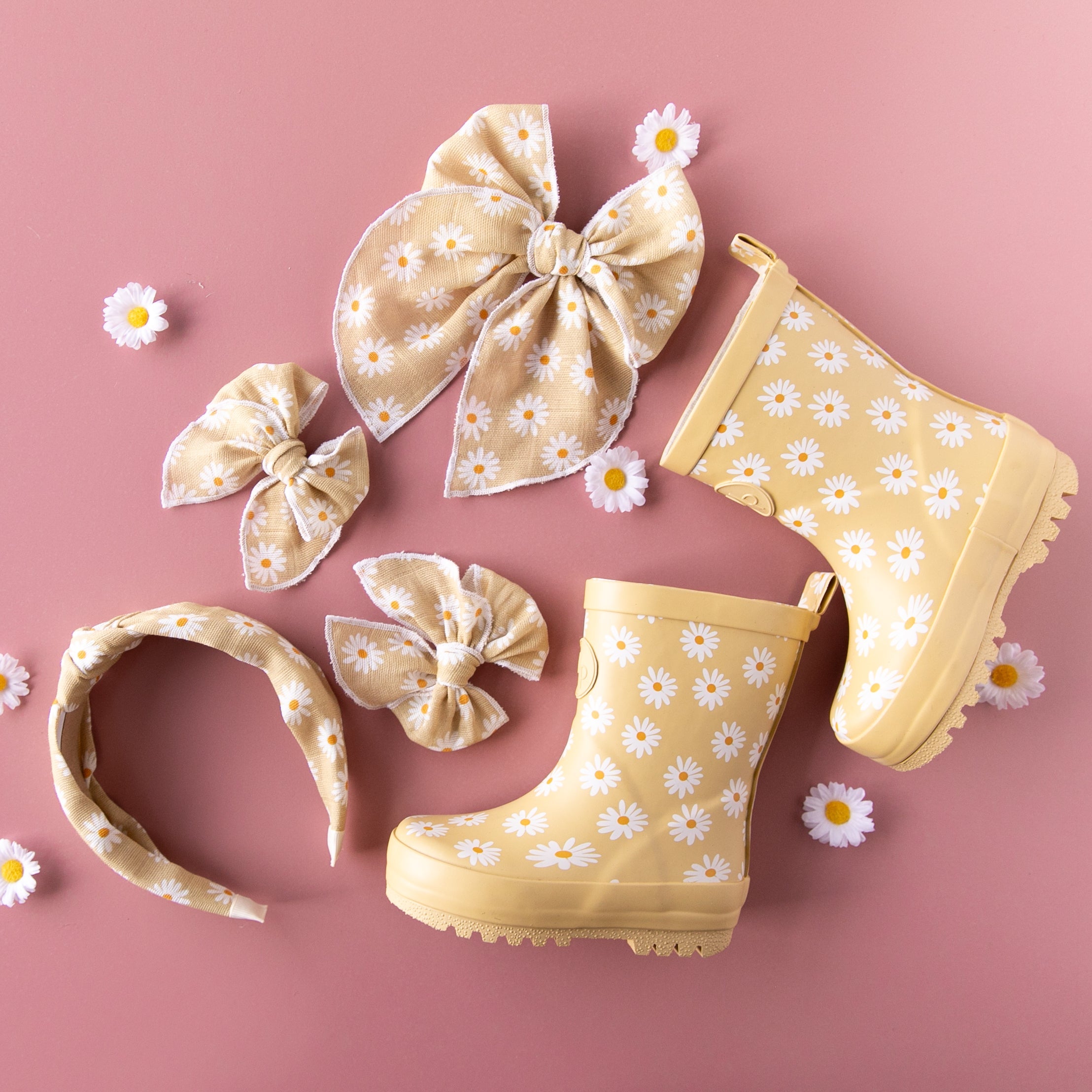 Daisy | Party Bow