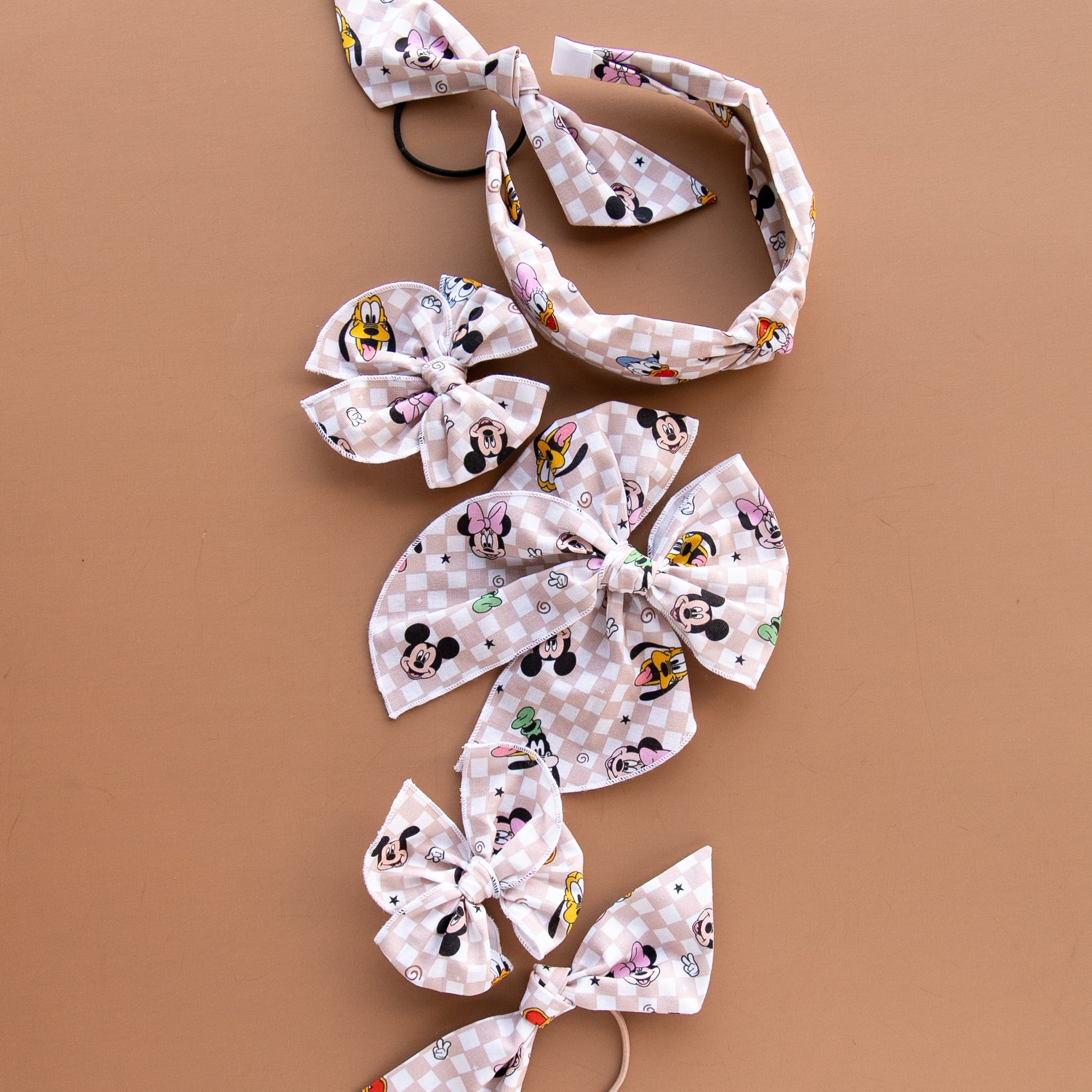 Playhouse | Petite Party Bow