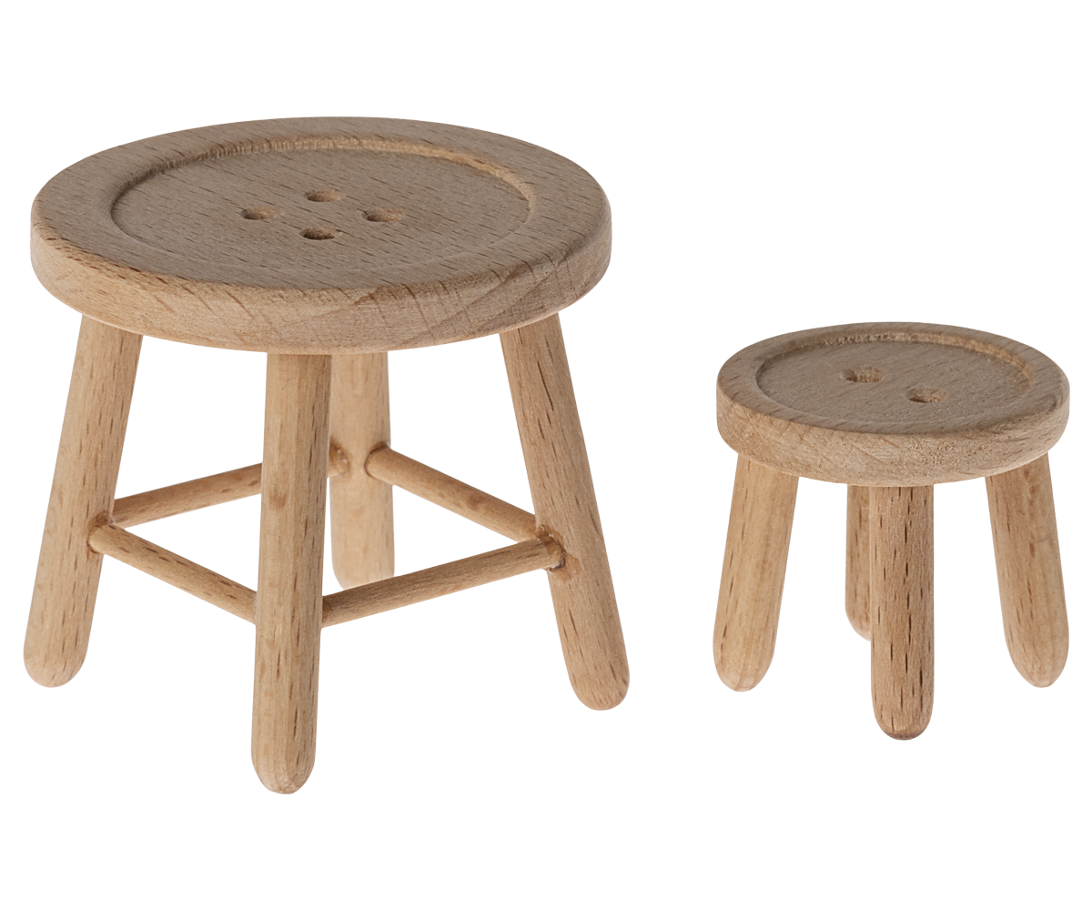 ETA JUNE SS24 Table and stool set, Mouse