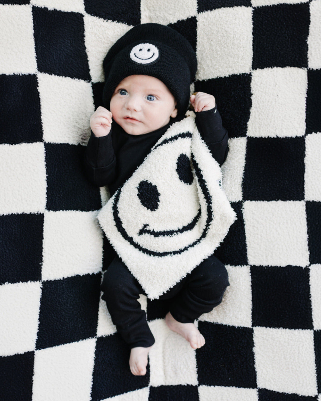 Checkered Plush Blanket | Black