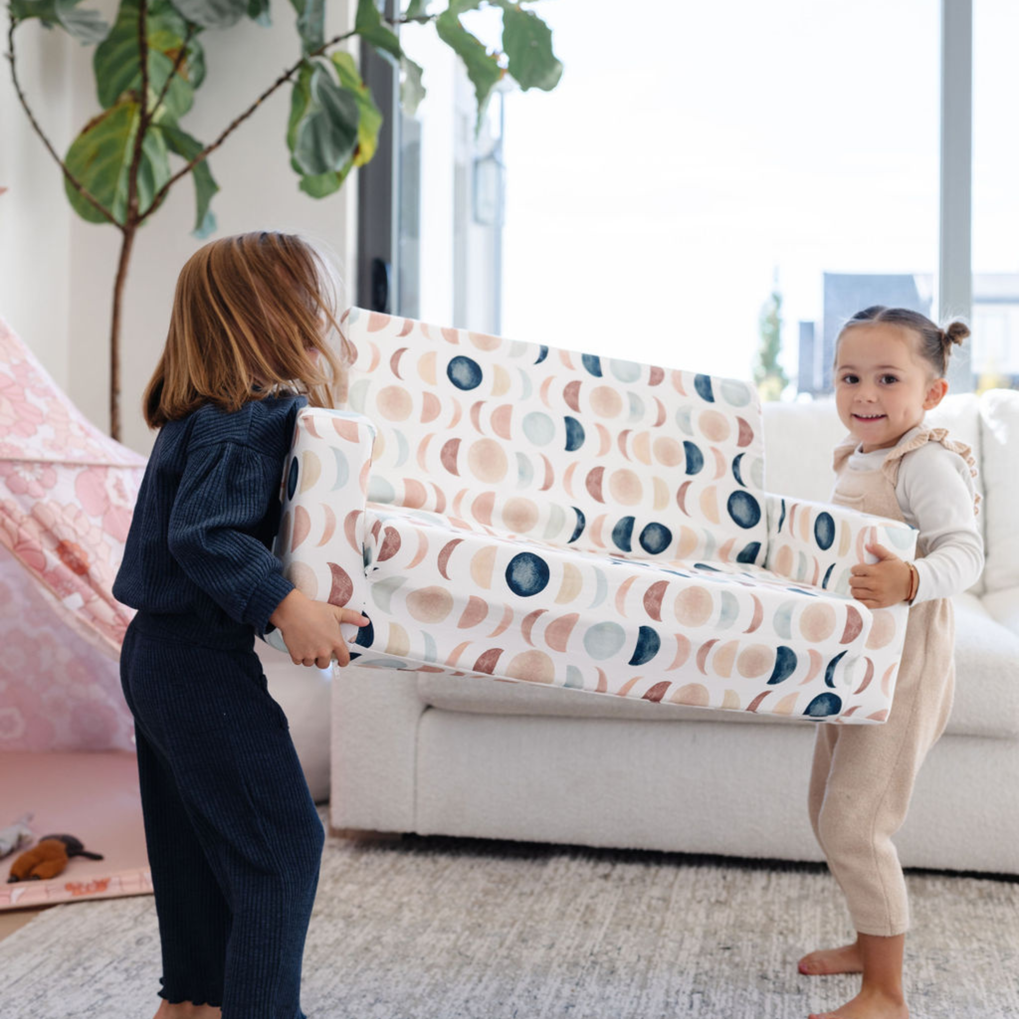 Lunar Phases Play Couch