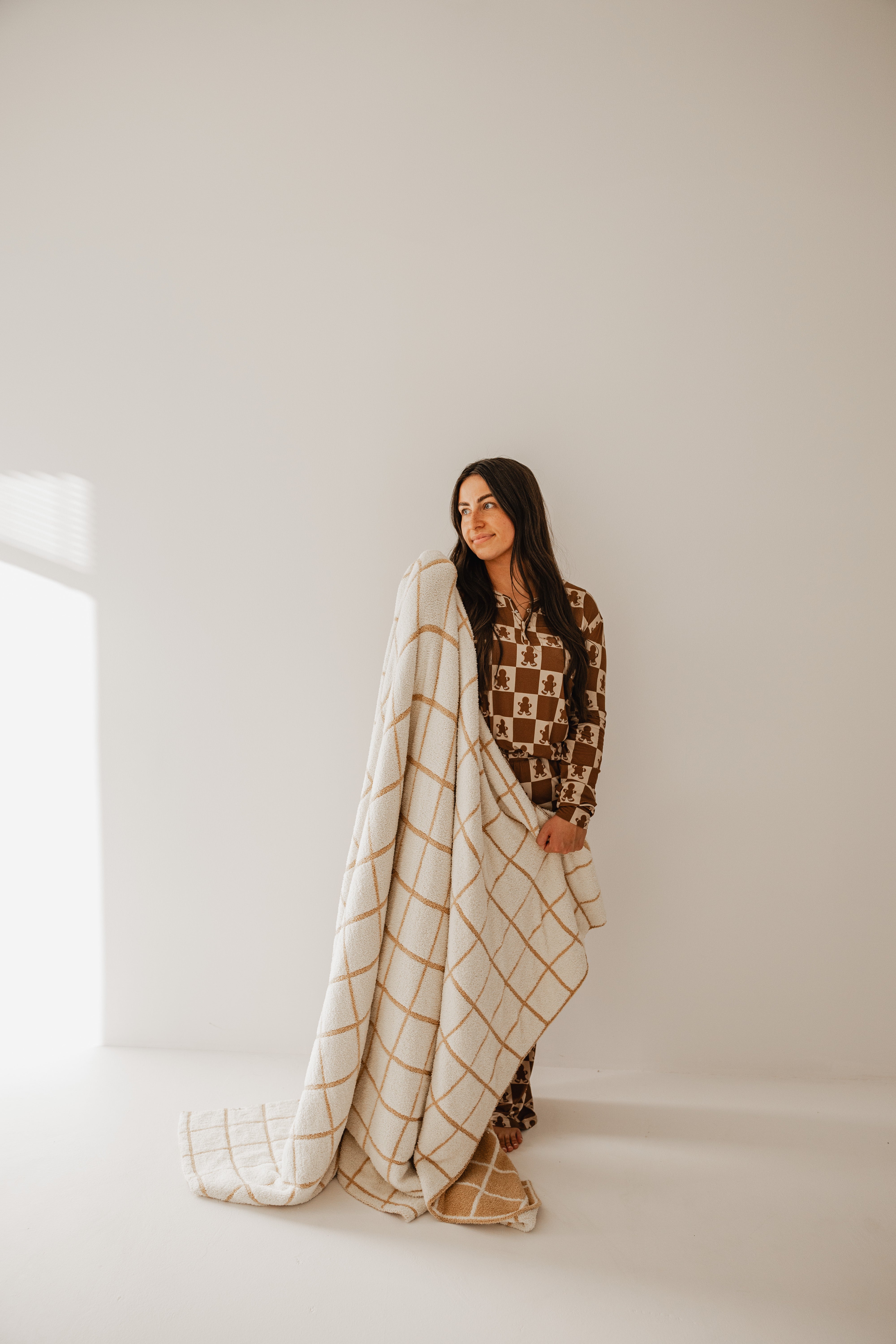 Plush Blanket | Golden Grid