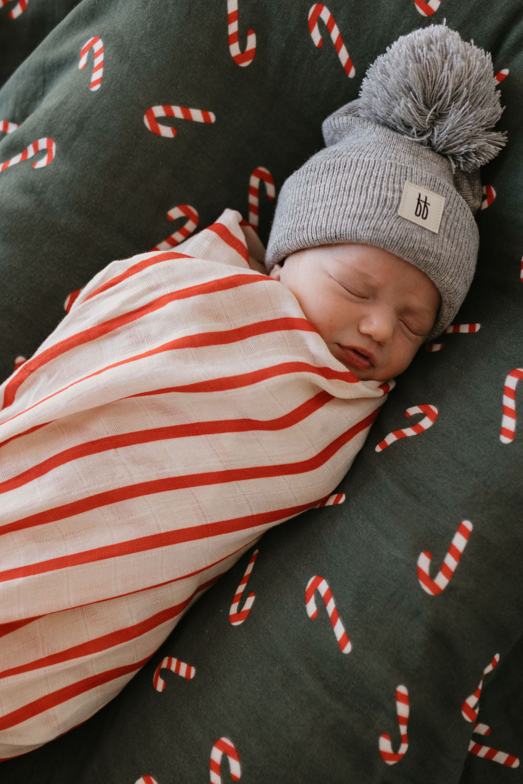 Muslin Swaddle | the Claus