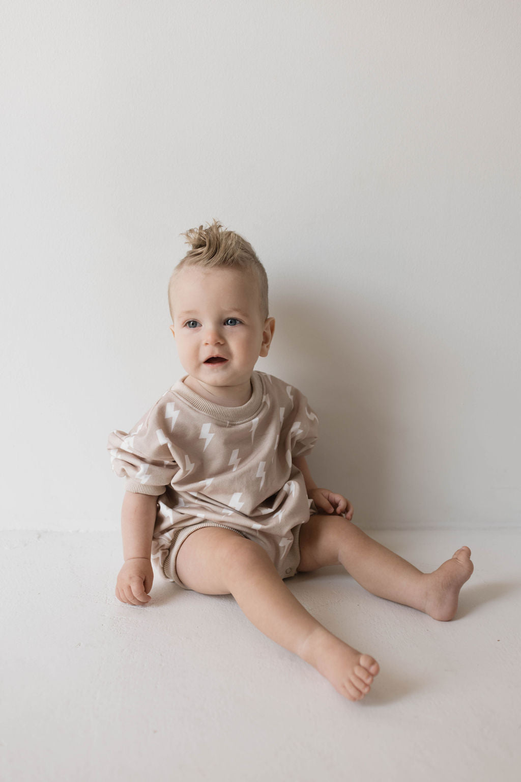 Sweatshirt Romper | Cream Lightning