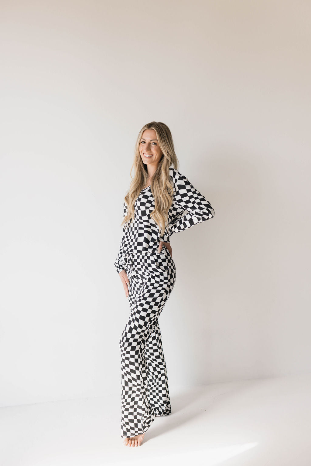 Women's Bamboo Pajamas | Black & White Wavy Checkerboard