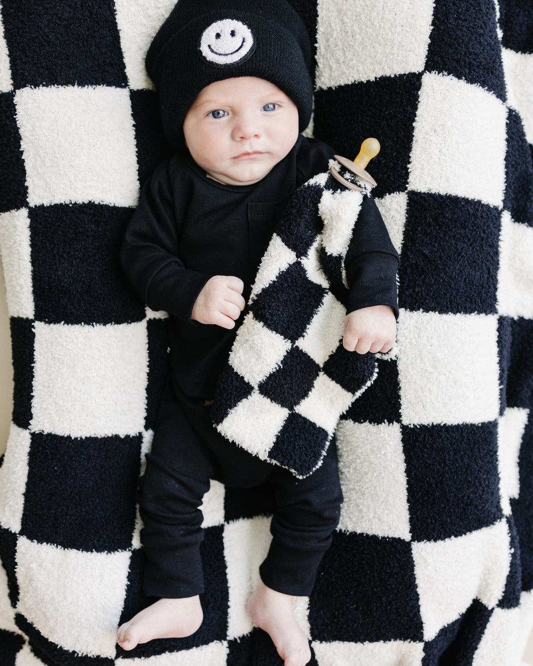 Checkered Plush Blanket | Black