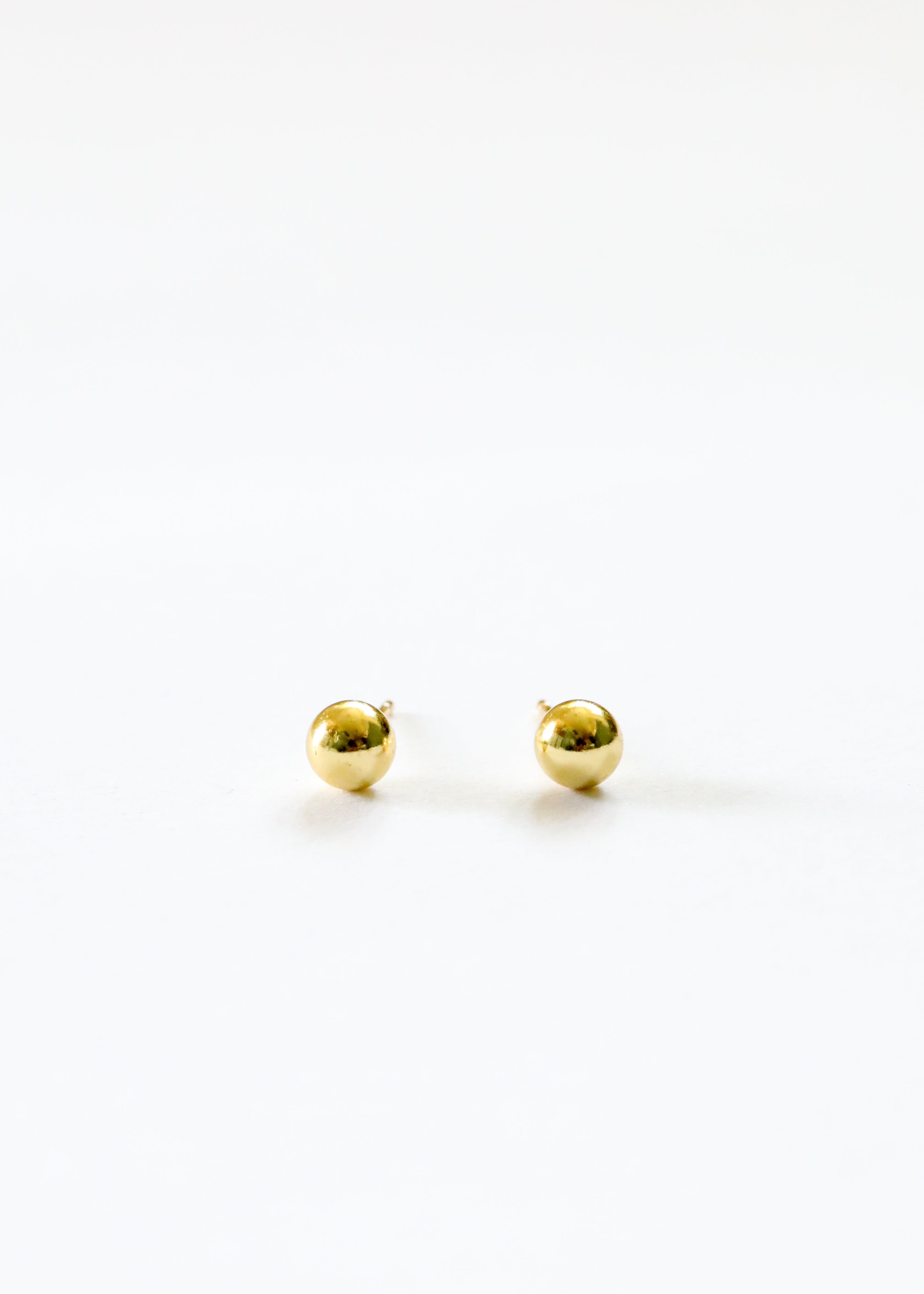 18K Gold Vermeil Ball Earrings || 6mm || Everyday + Simple Stud