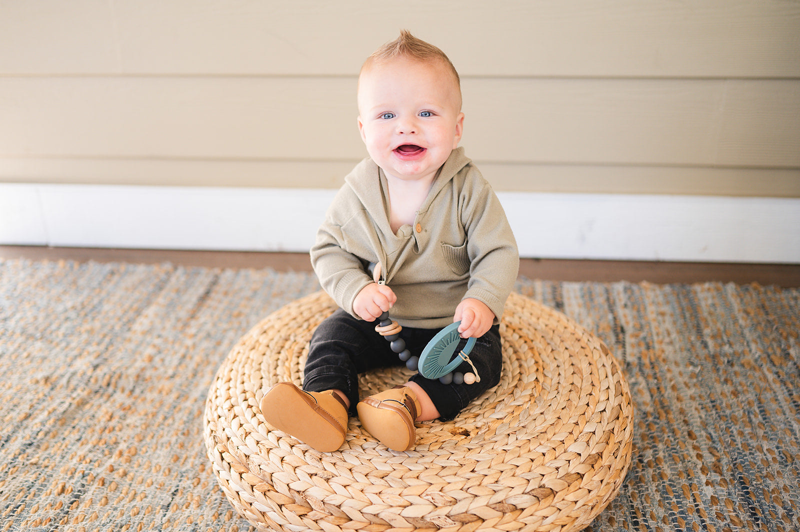 Charcoal Silicone Bead & Wood Ring Pacifier Clip