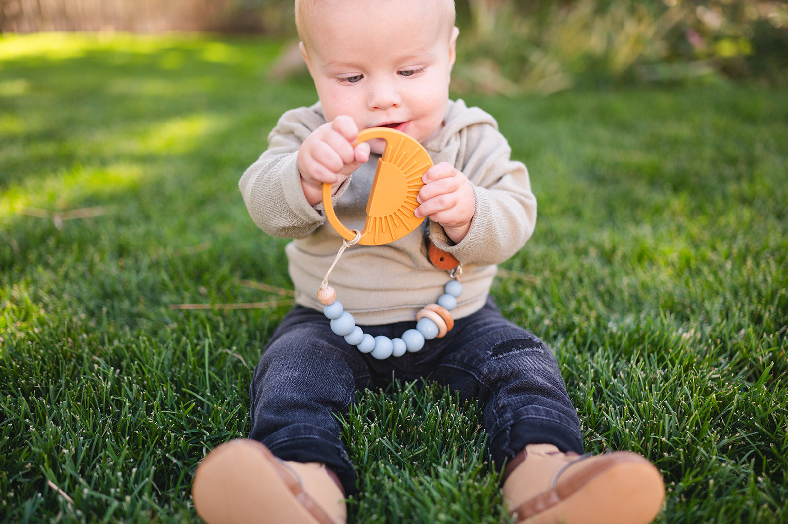 Duck Egg Blue Silicone Bead & Wood Ring Pacifier Clip