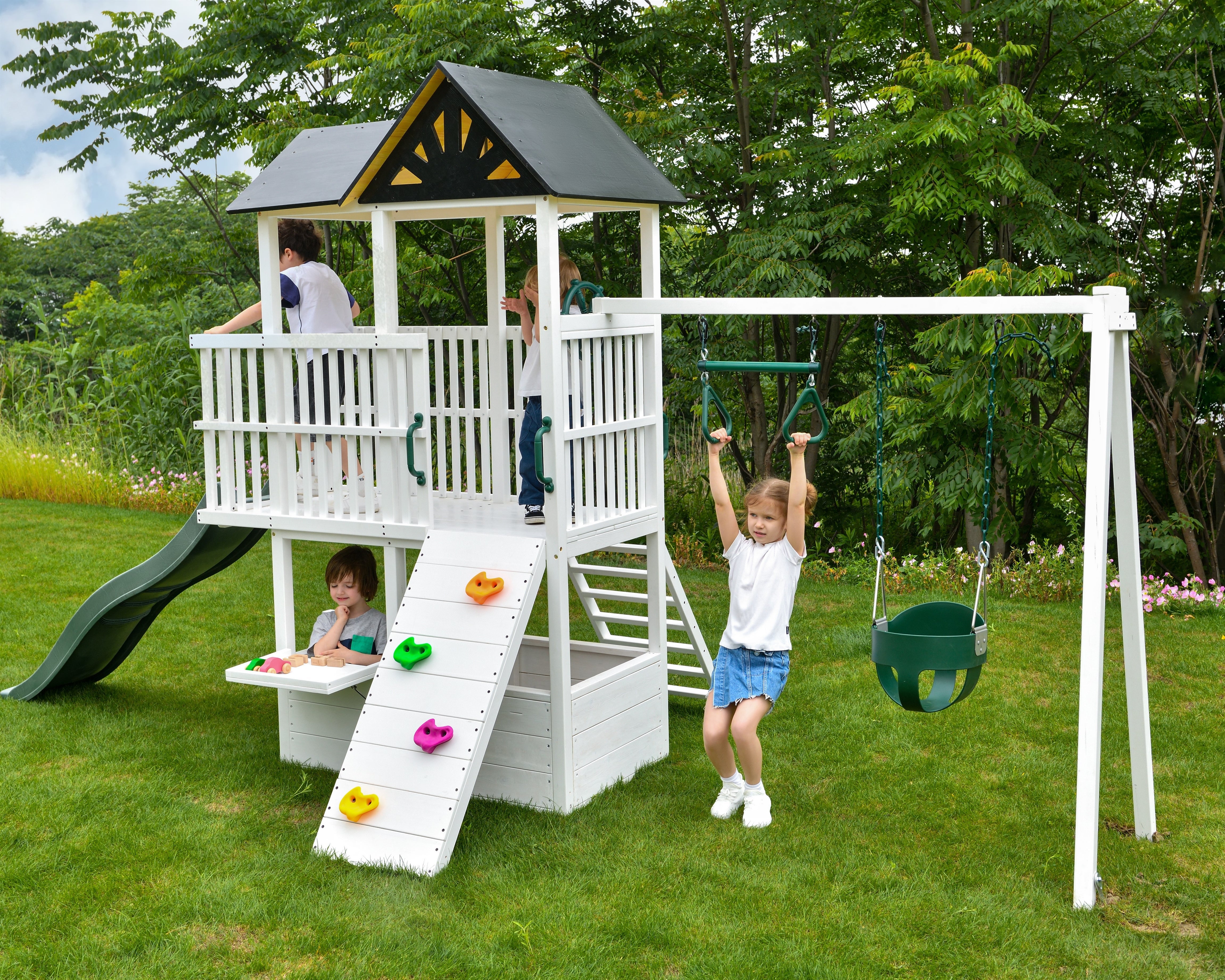 Craftsman - Modern Backyard Outdoor Swing Set