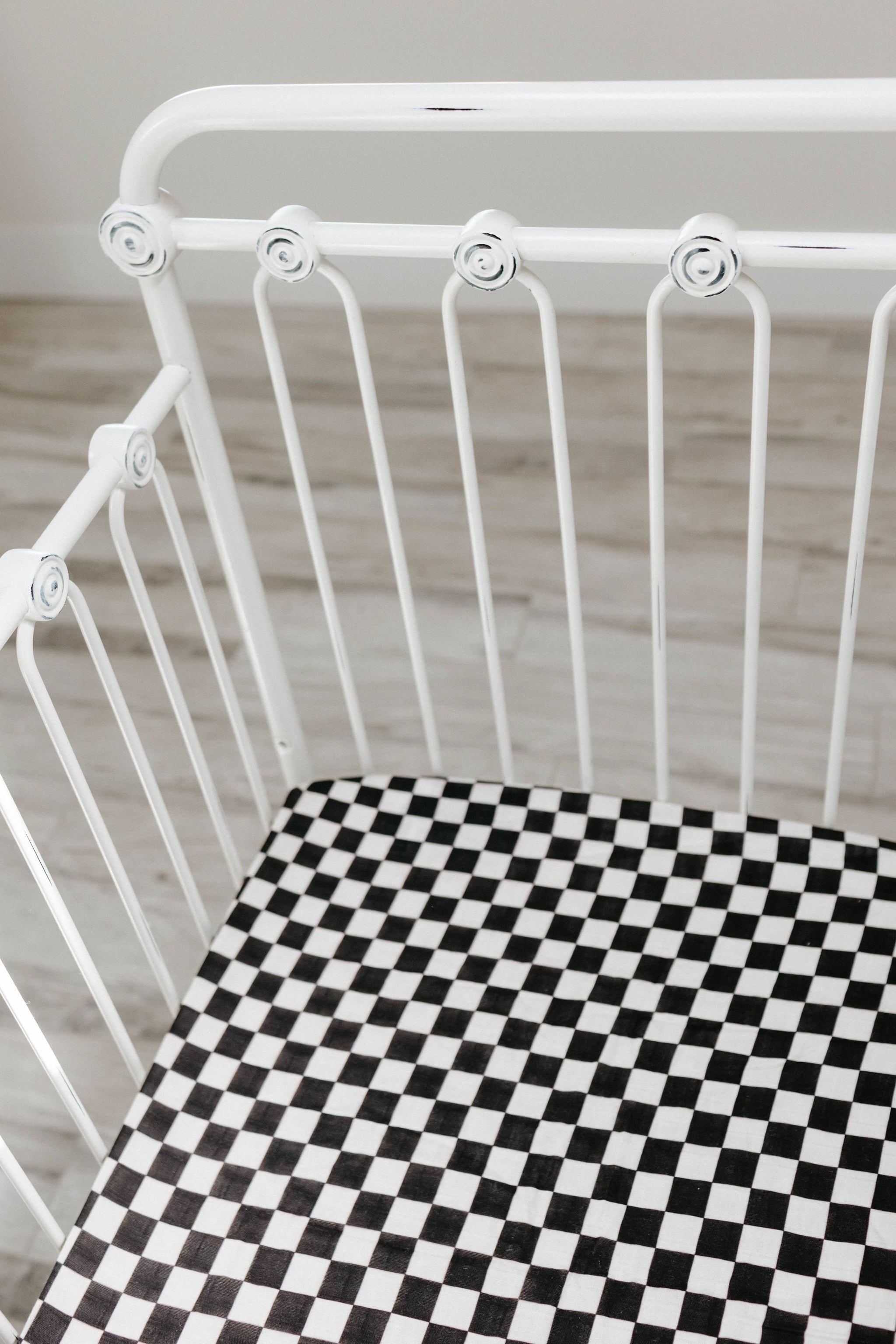 Crib Sheet | Black Checkered
