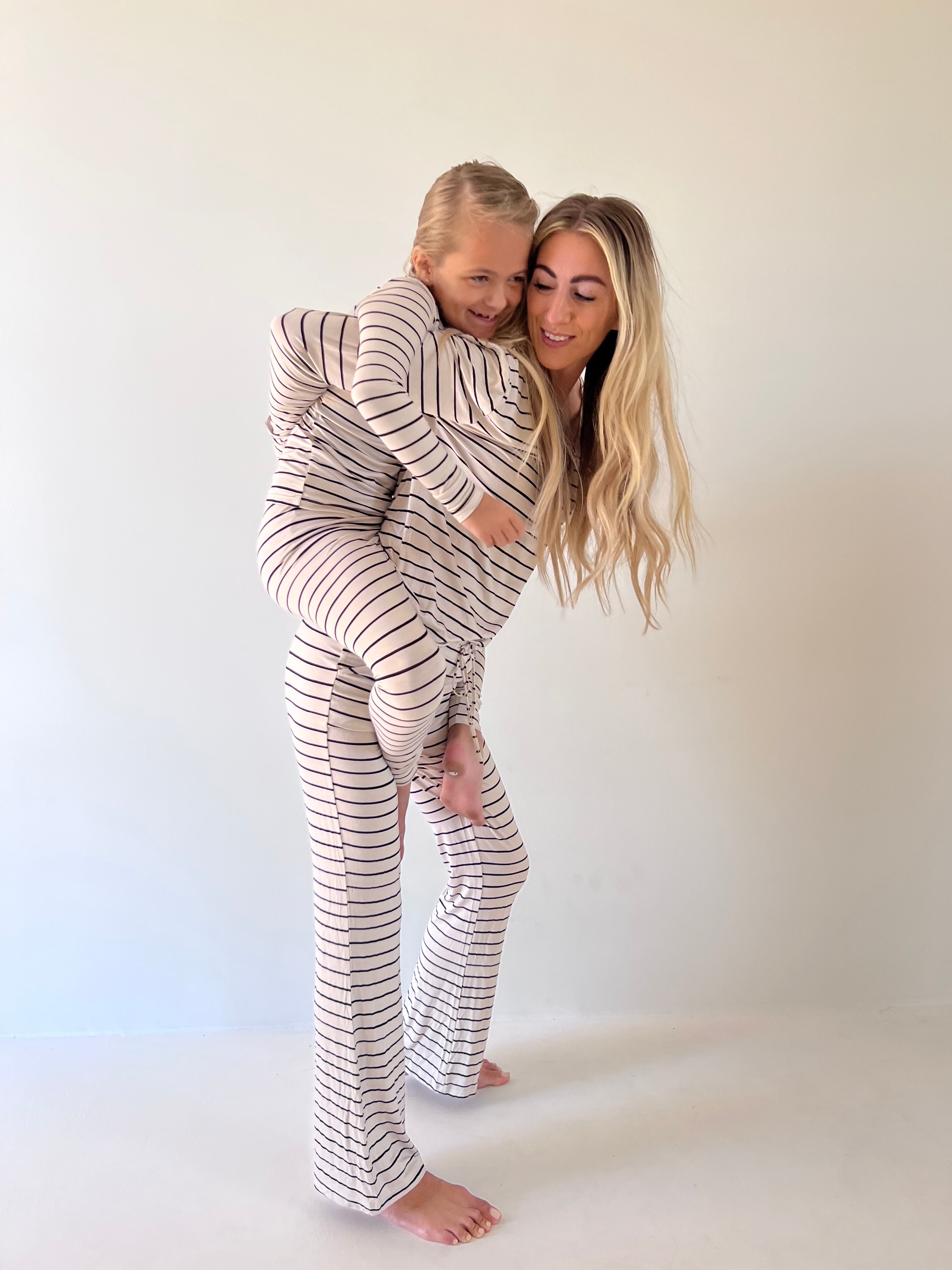 Women’s  Bamboo Pajamas |  Grey & Black Stripe