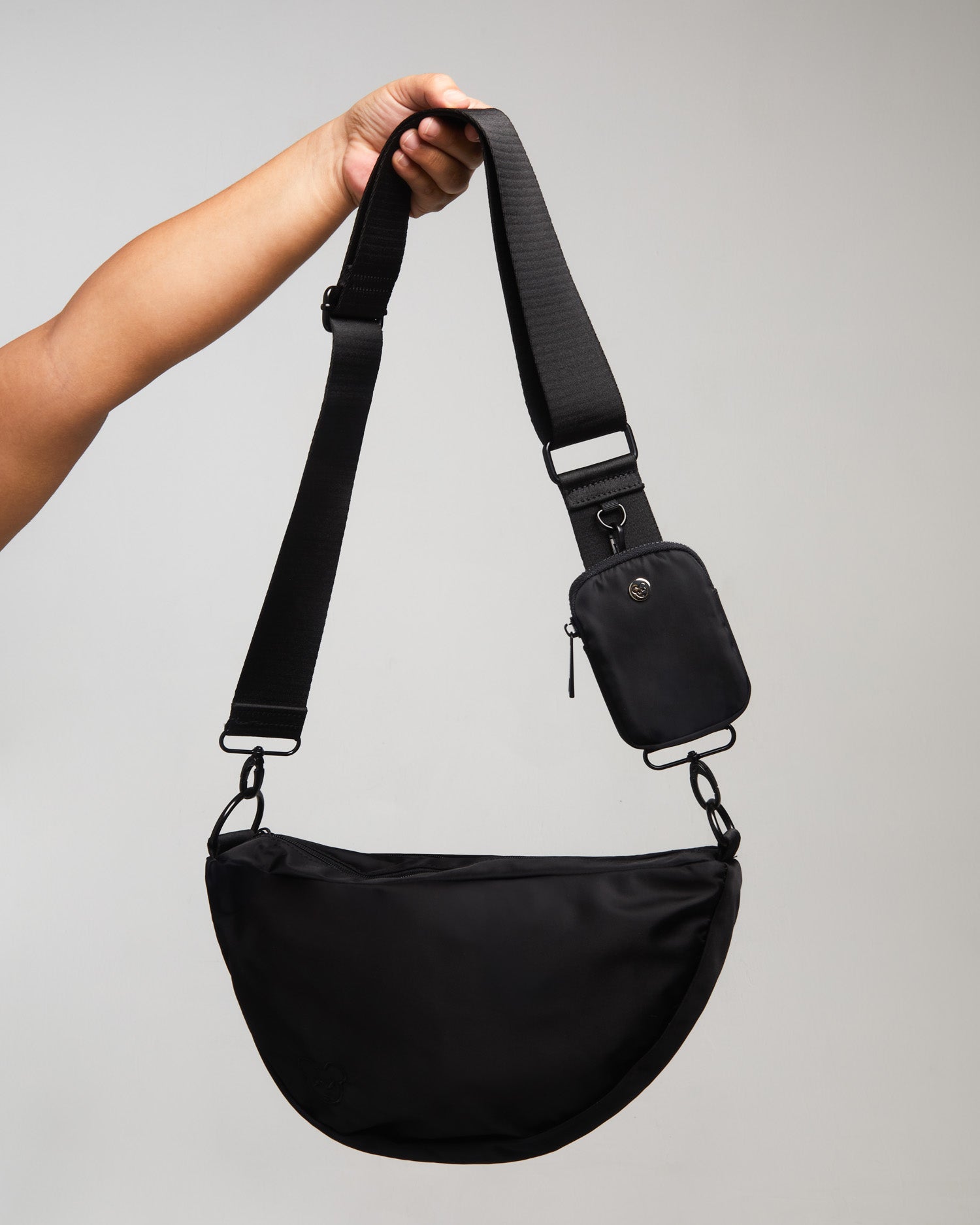 BLACK CROSSBODY BAG