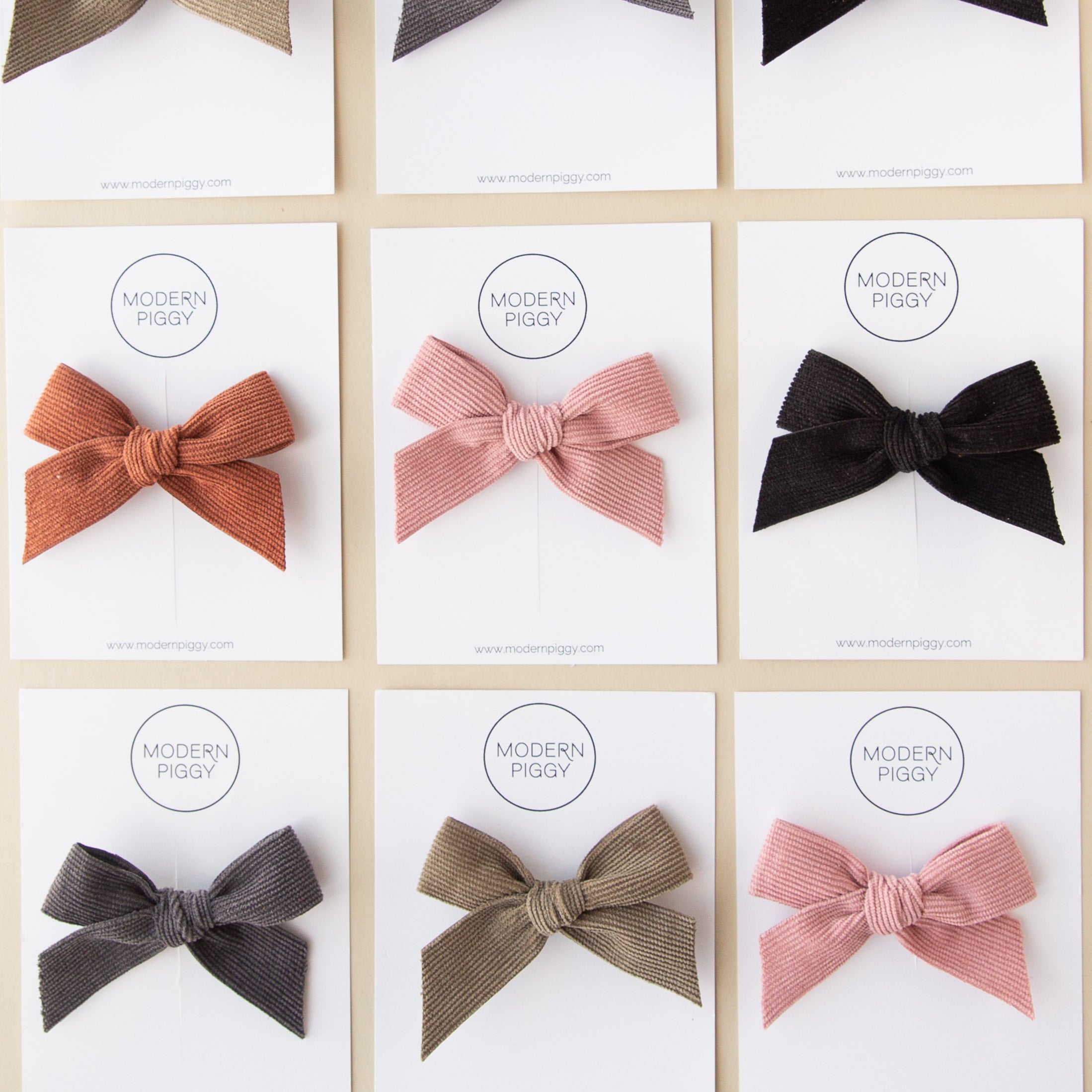 Lead | Corduroy Ribbon Bow