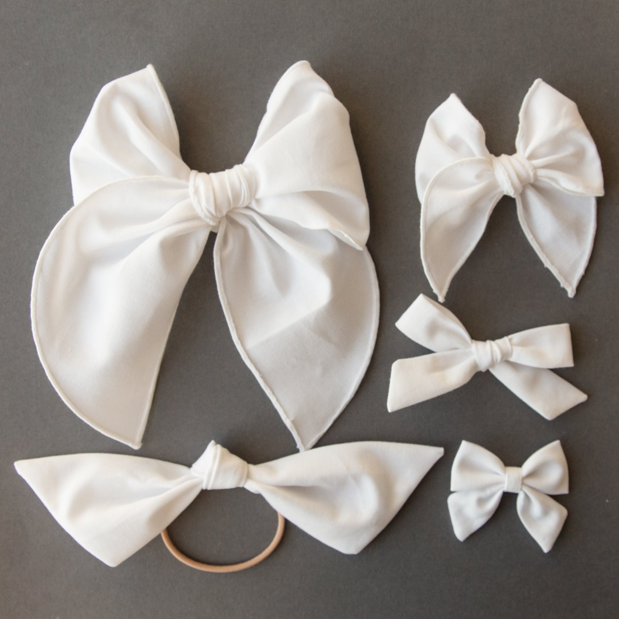 True White | Pigtail Set - Hand-tied Bow