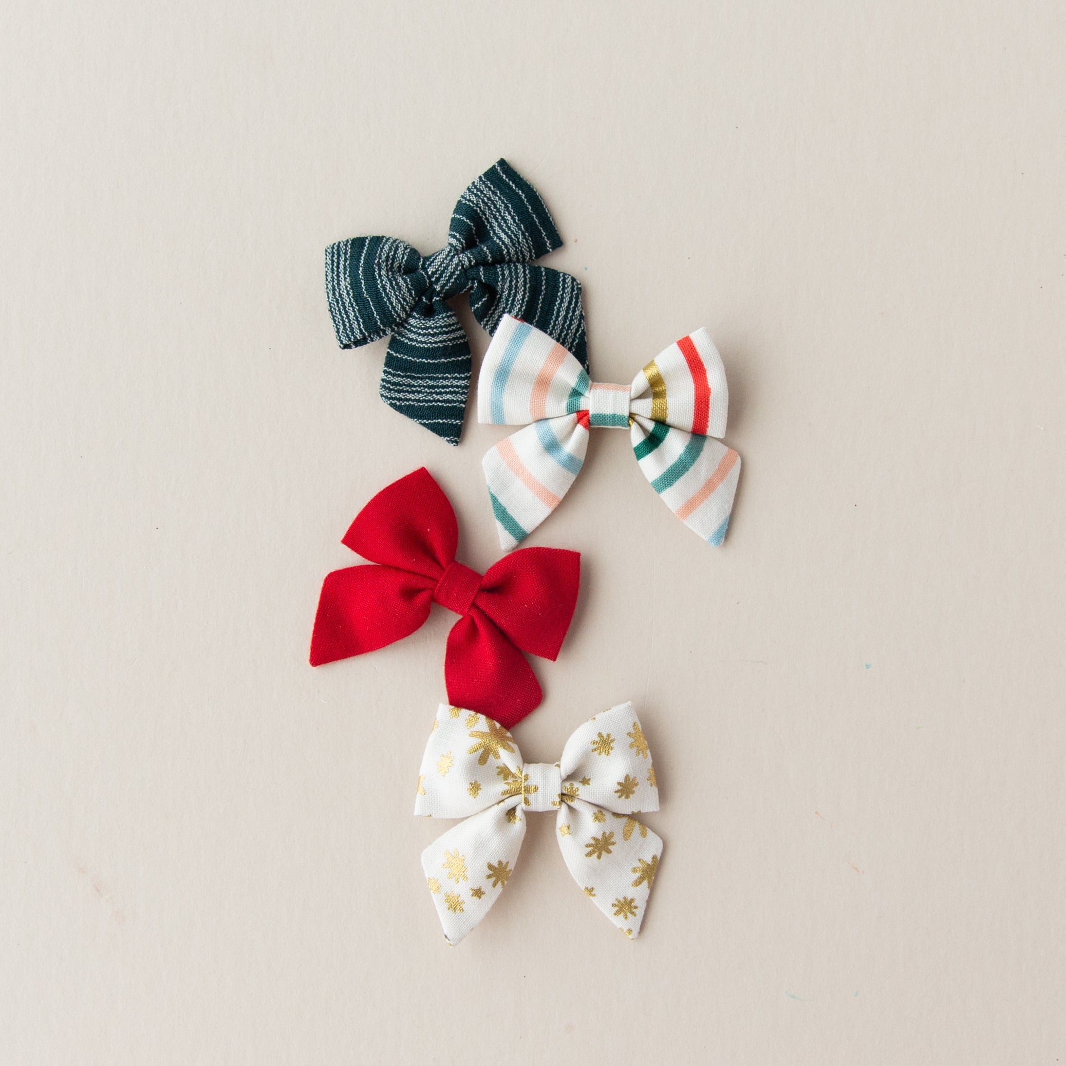 Red | Mini Piggy Bow