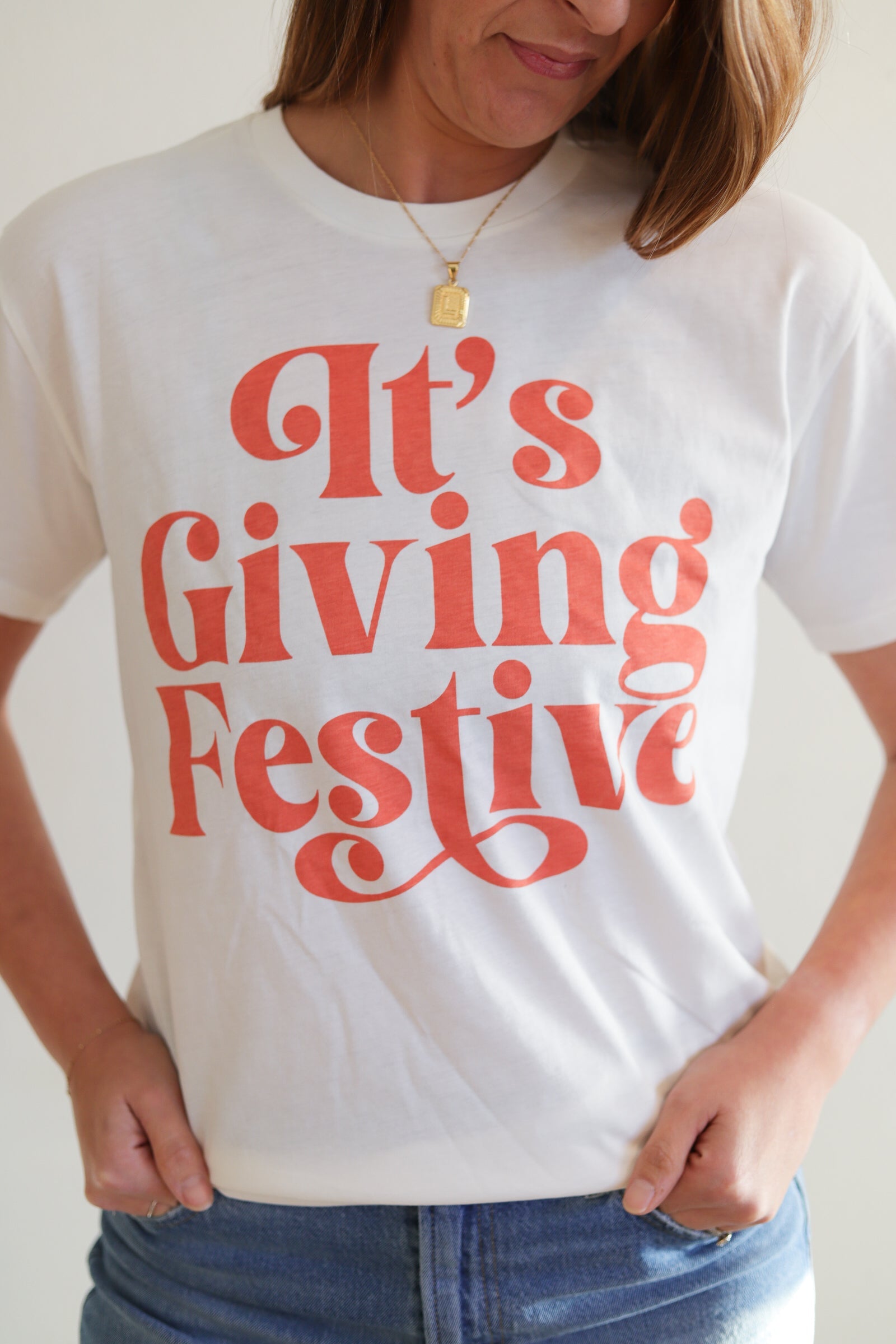 It's Giving Festive Unisex T-Shirt