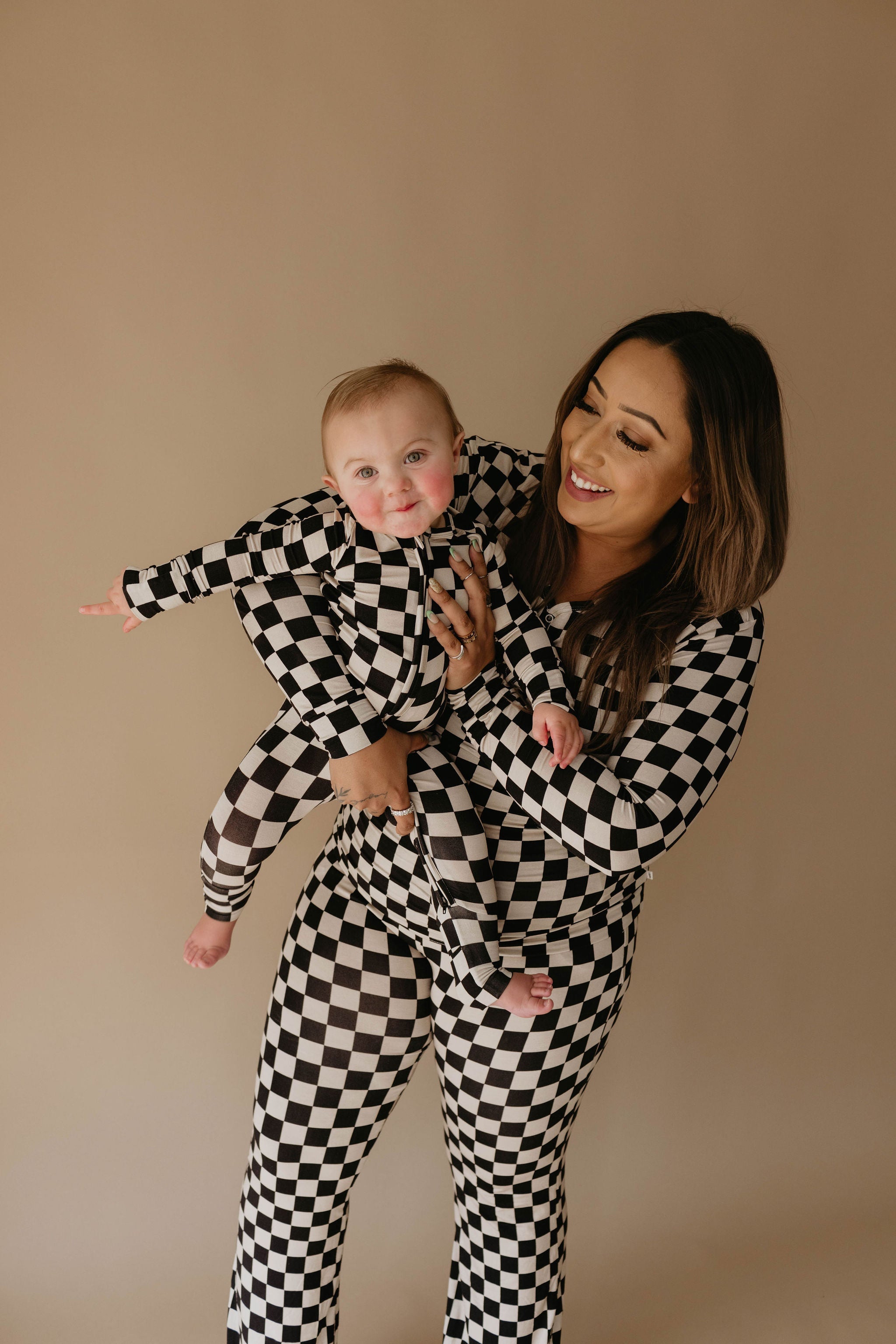 Women's Bamboo Pajamas | Black Checkered