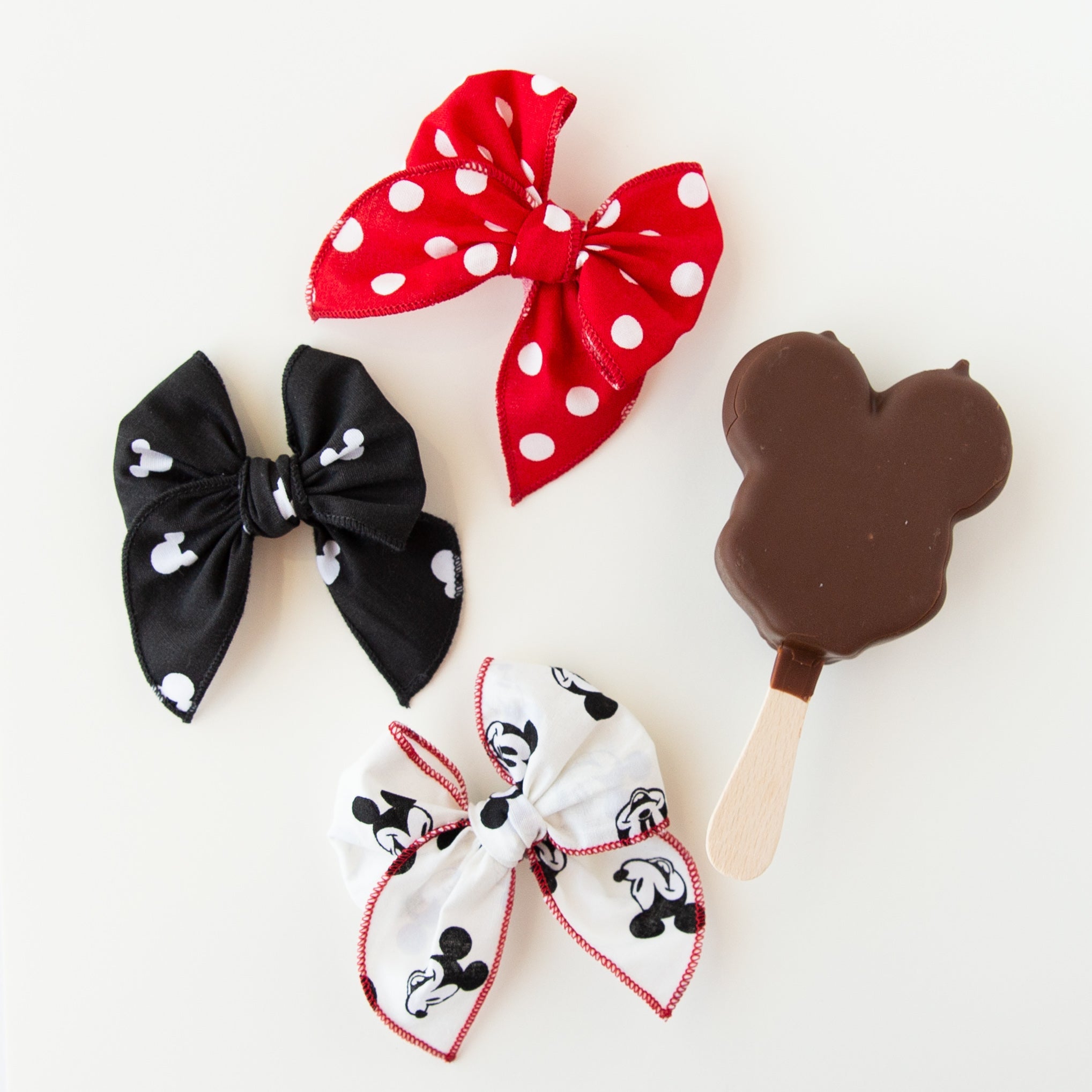 Minnie's Polka Dot  | Petite Party Bow