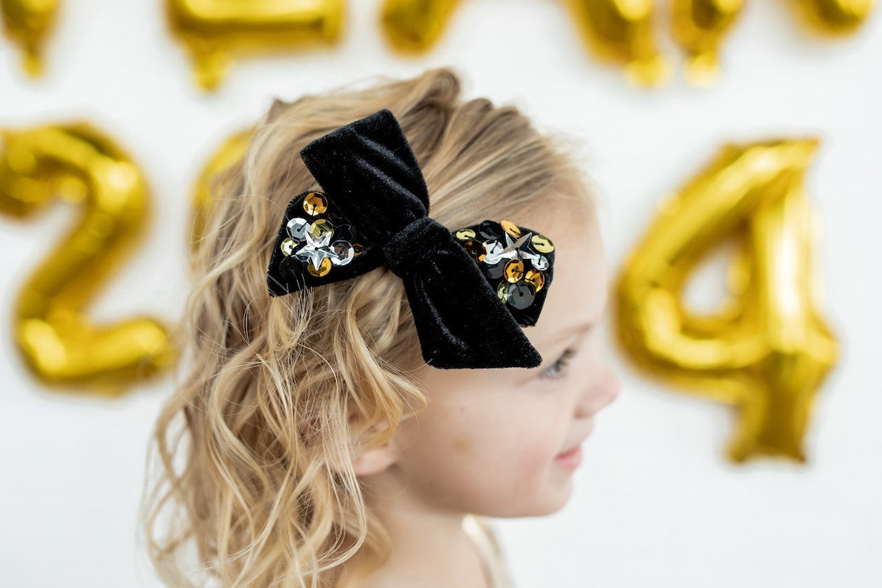 Celebrate | Oversized Hand-tied Bow