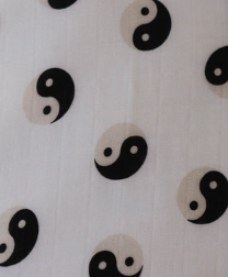 Black & White Yin Yang | Crib Sheet