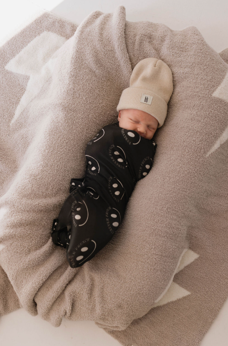 Bamboo Swaddle | Charcoal & White ff Smile