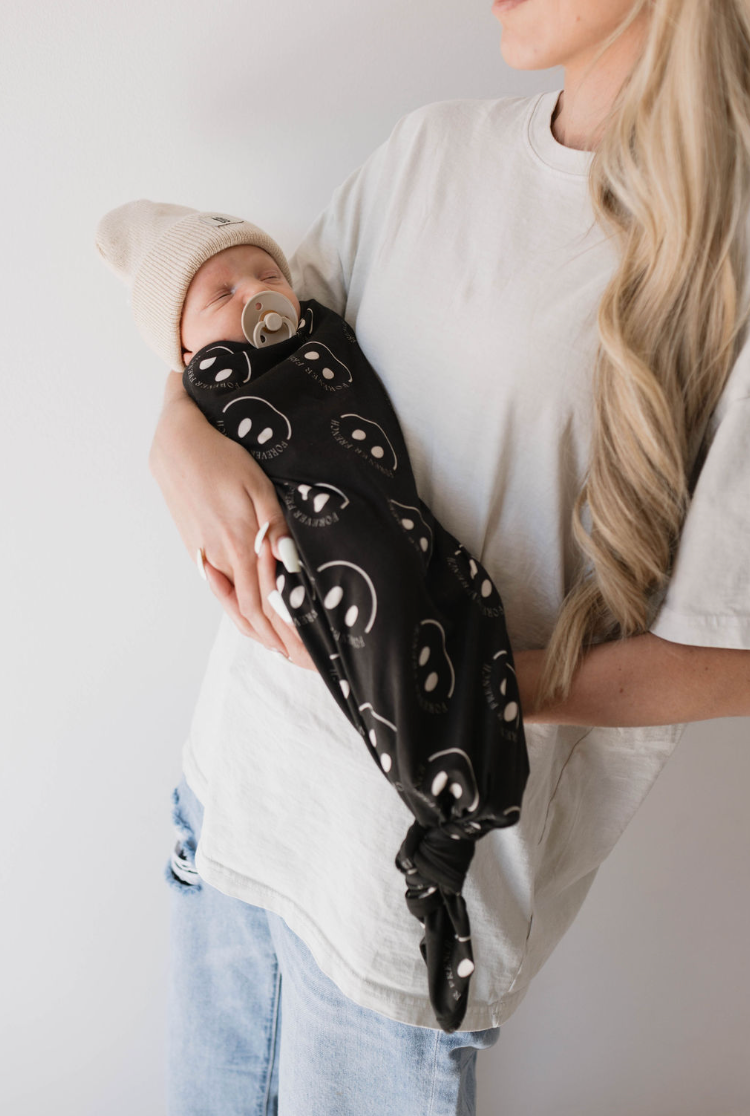 Bamboo Swaddle | Charcoal & White ff Smile