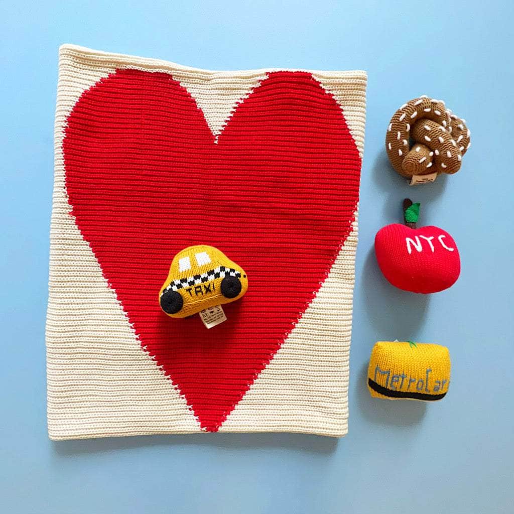 I Heart NY" Organic Blanket & Baby Rattles Gift Set