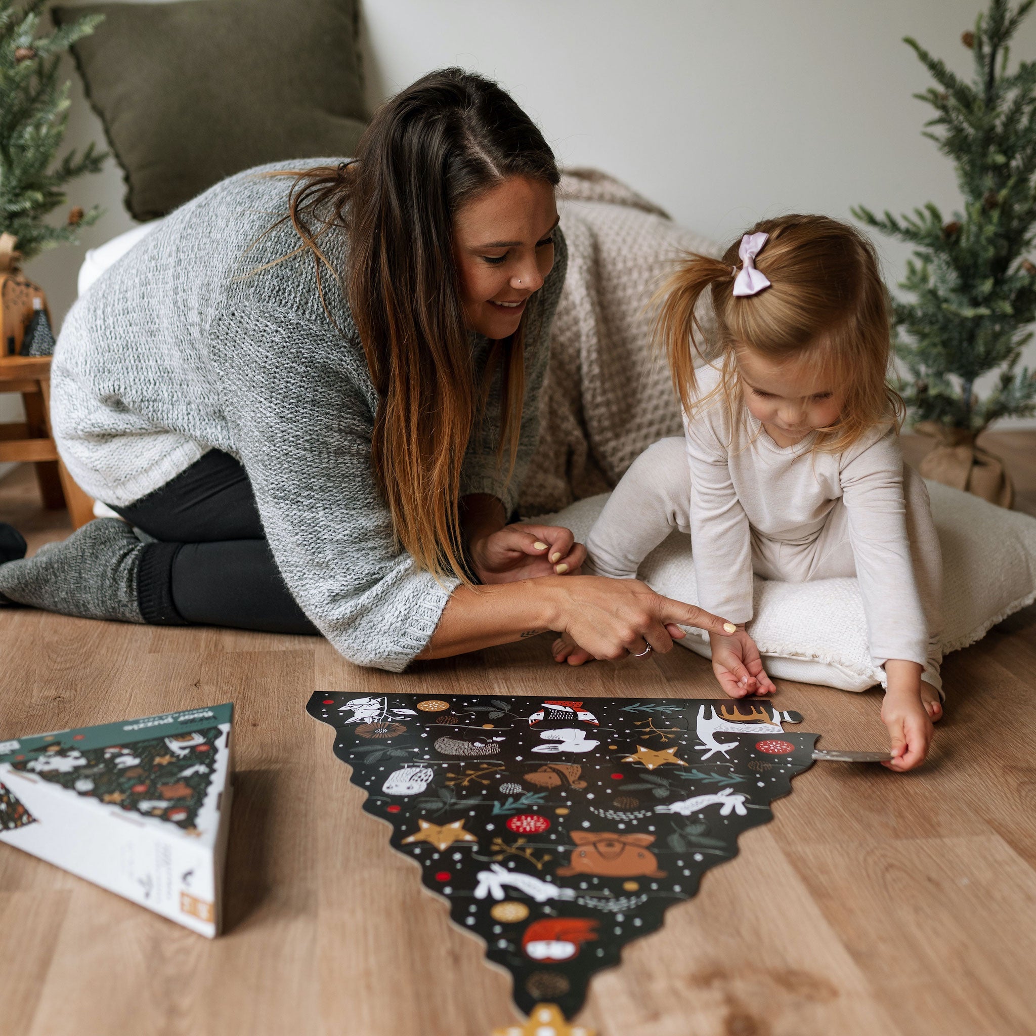 Christmas Tree Floor Puzzle