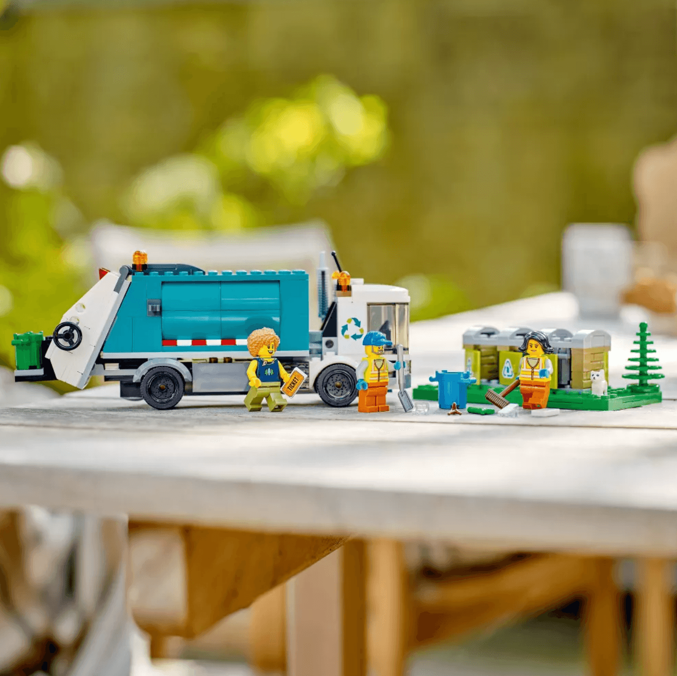 City Recycling Truck Building Toy Set - Why and Whale
