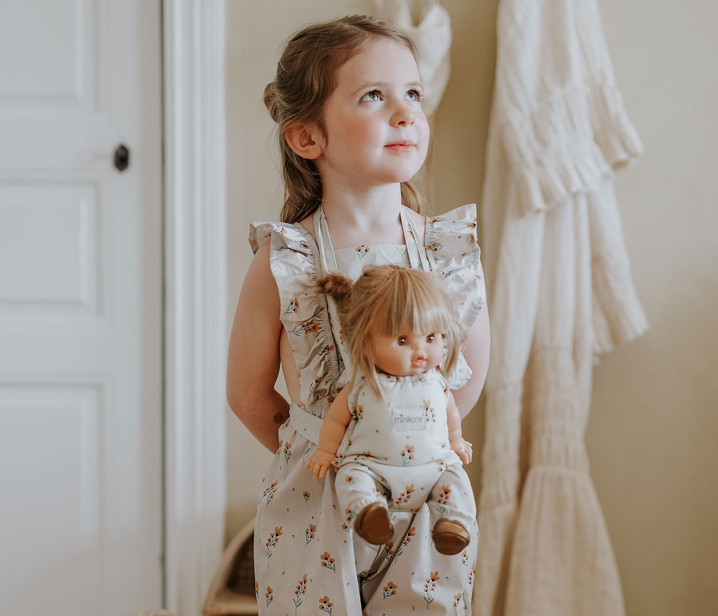 Wearable Doll Carrier, Petal Honecomb - Minikane