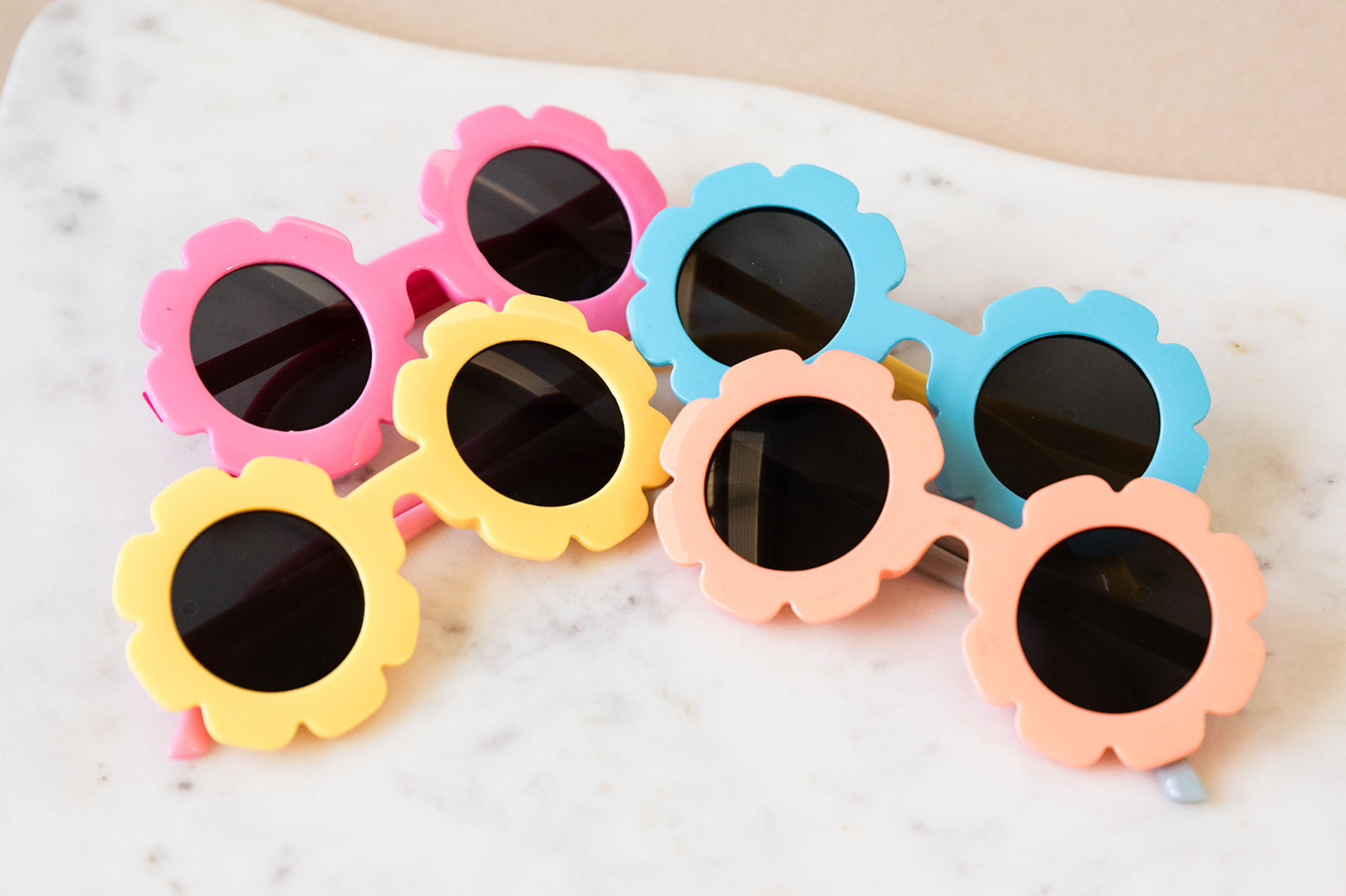 Toddler & Kid Daisy Sunglasses - Yellow & Pink