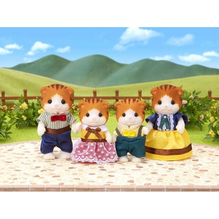 Calico Critters Maple Cat Family