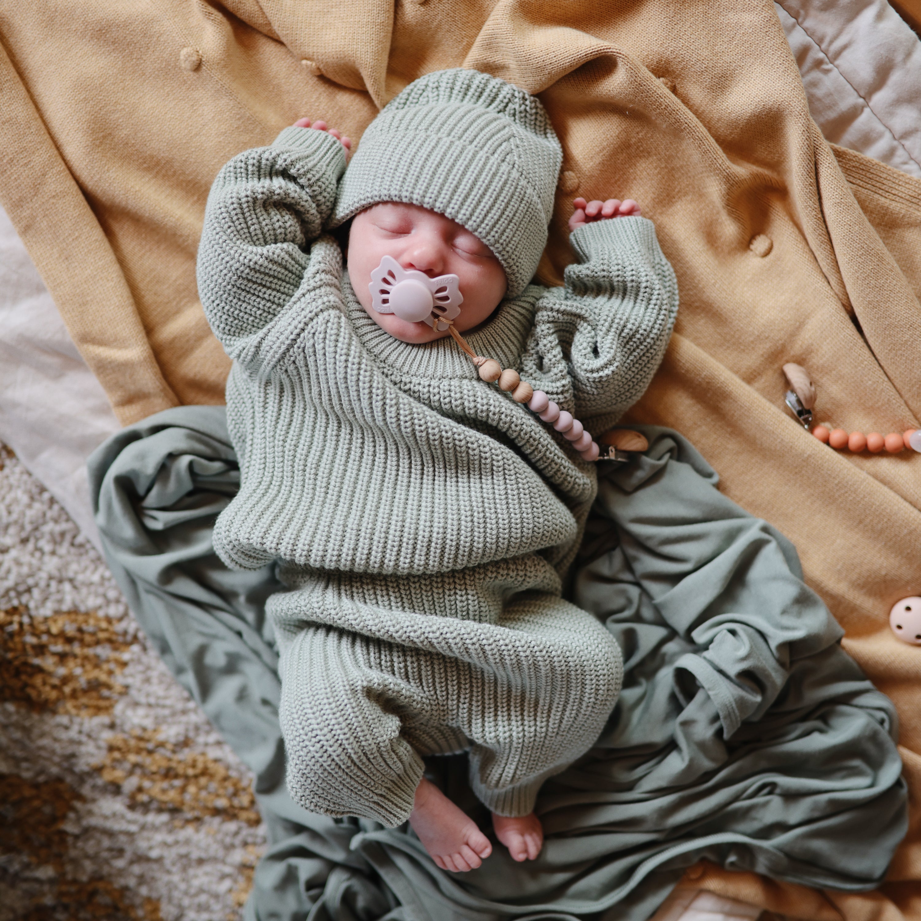 Stretchy Swaddle