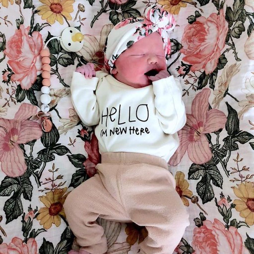 Baby Hello Im New Here Long-Sleeve Organic Cotton Bodysuit