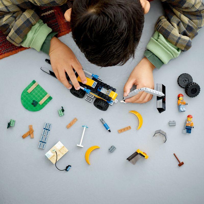 LEGO City Construction Digger - Why and Whale