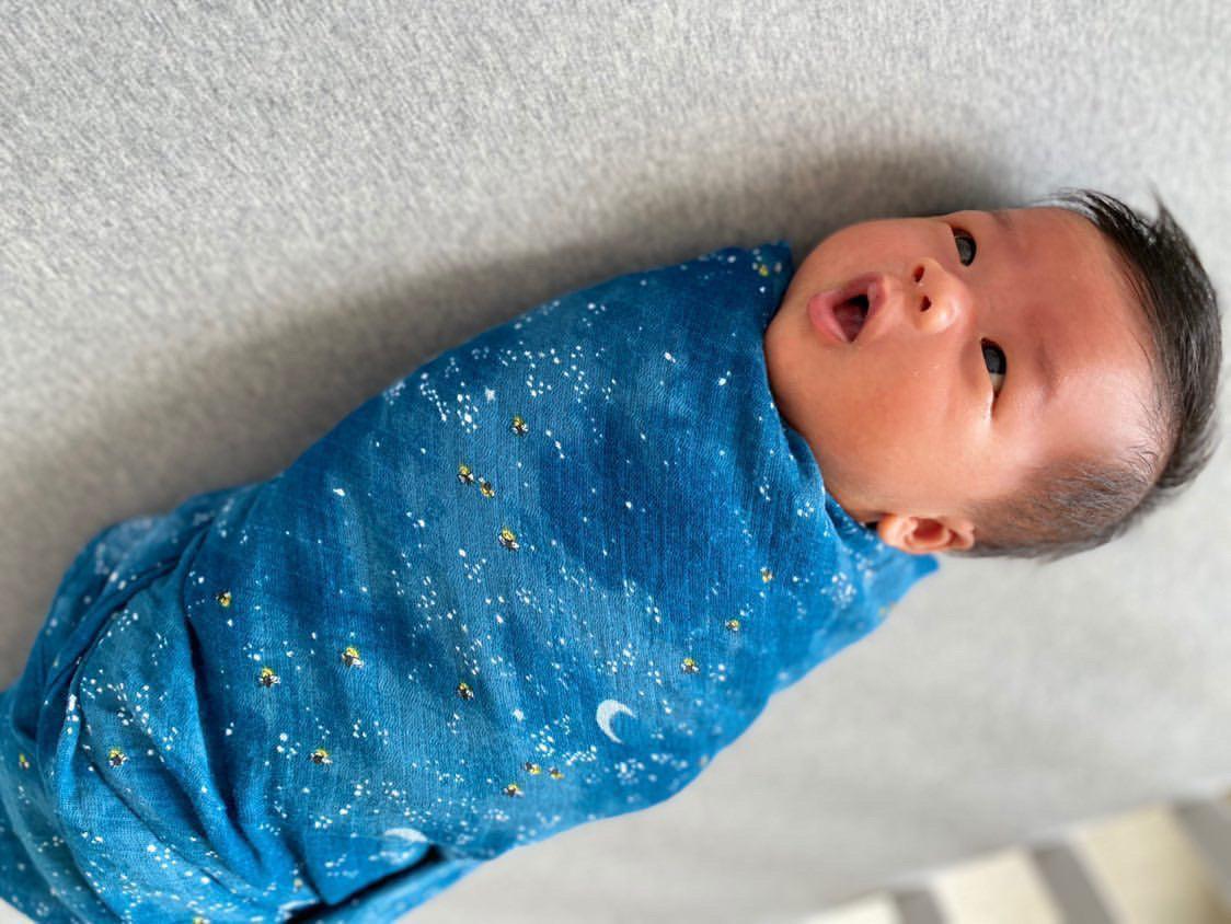 ORGANIC SWADDLE - STARRY NIGHT - Why and Whale