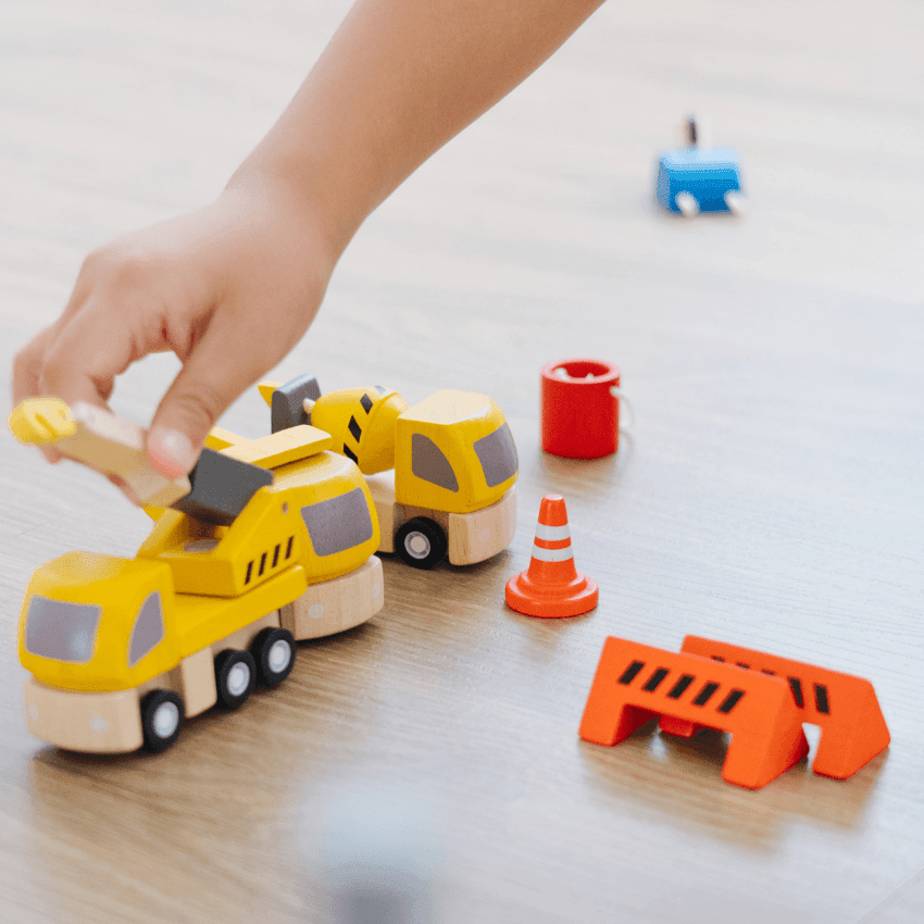 PlanToys - Highway Maintenance Set - Why and Whale