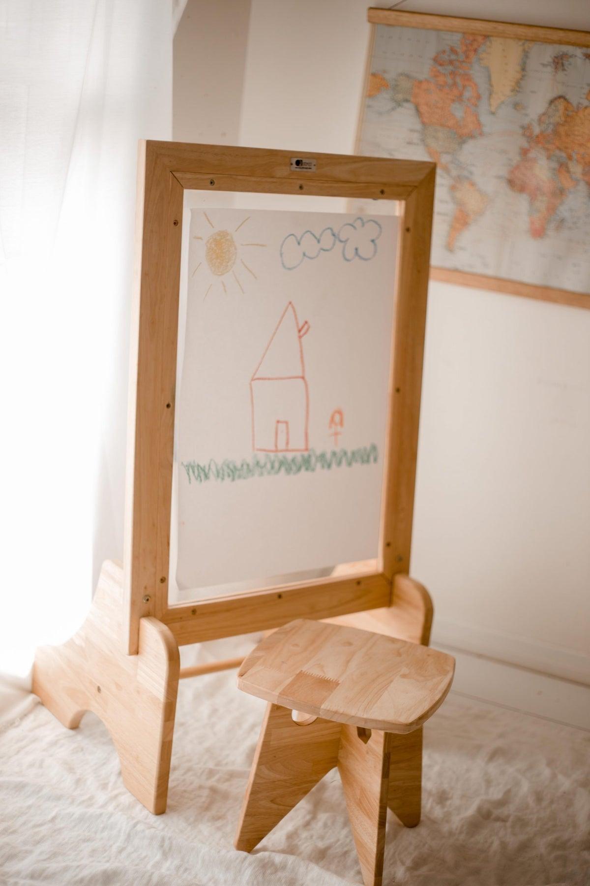 qToys Toddler Wooden Perspex Easel - Why and Whale