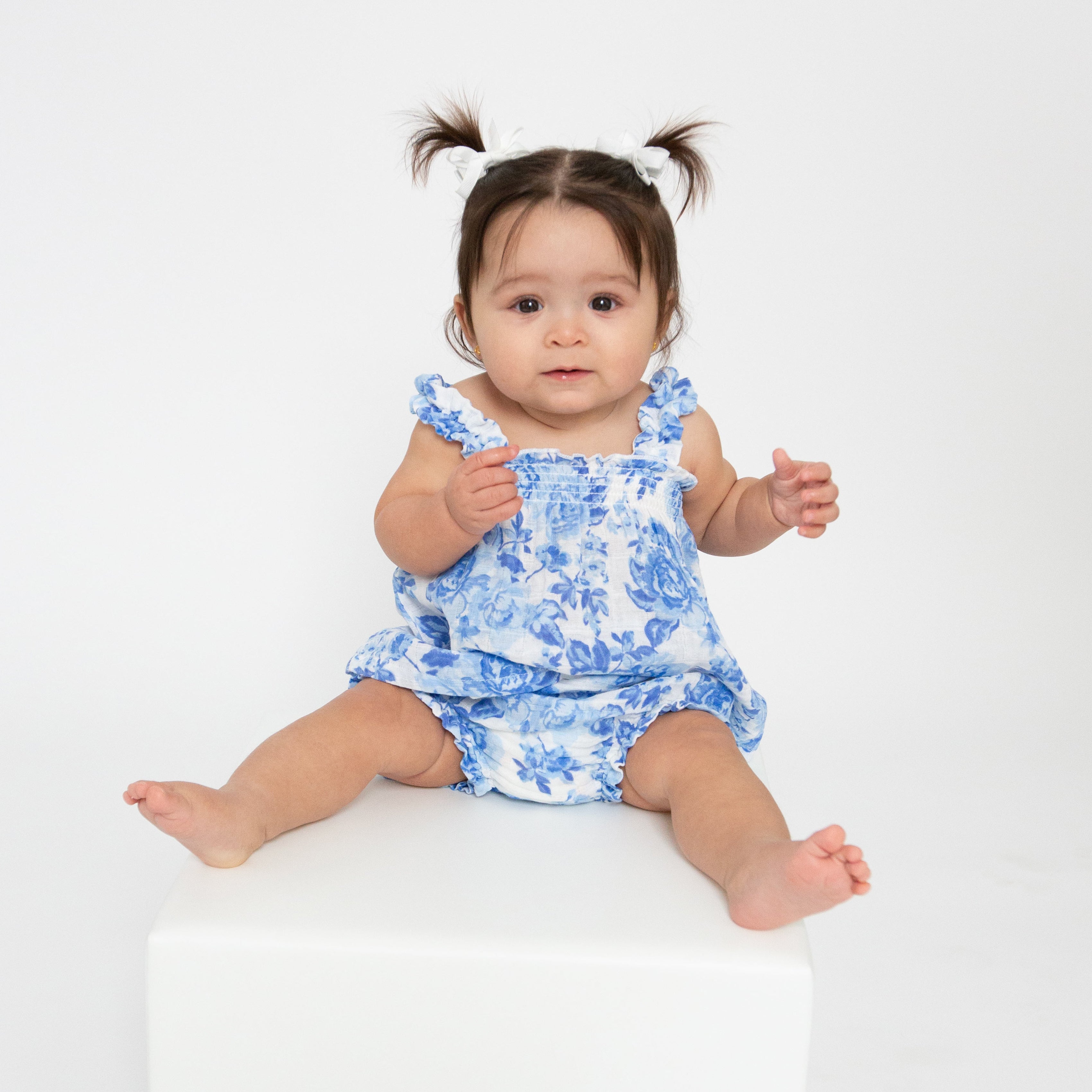 Ruffly Strap Top And Bloomer Set - Roses In Blue