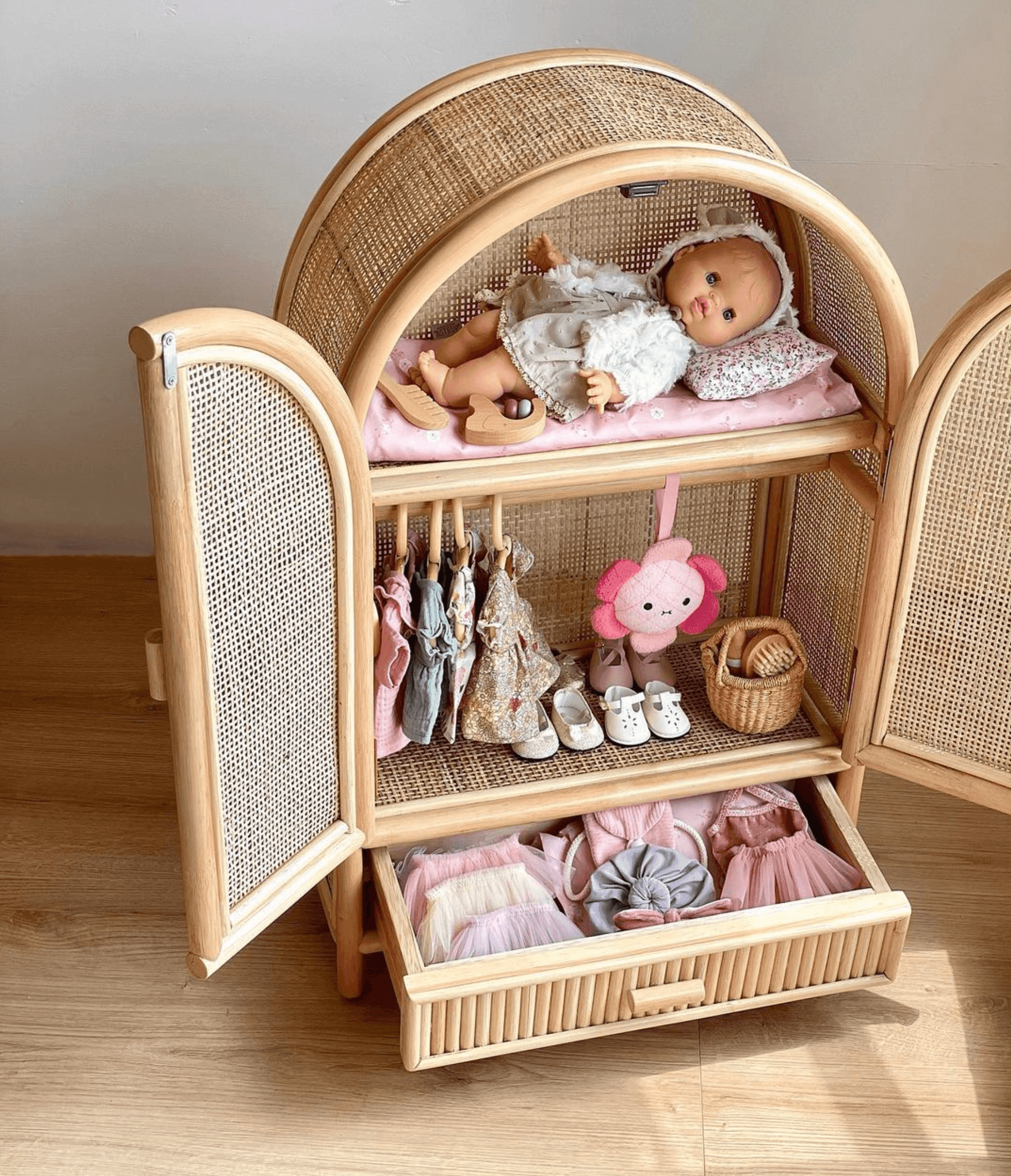 Sloane Doll Cabinet - Why and Whale