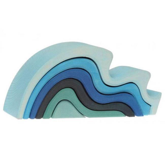 Water Waves Nesting Blocks - Why and Whale