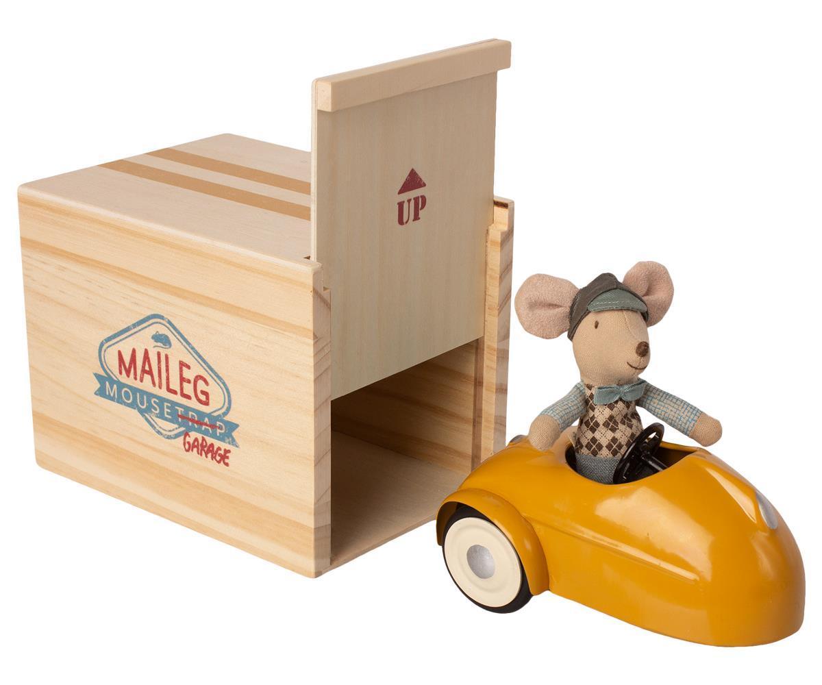Maileg - MOUSE CAR W. GARAGE, Yellow - Why and Whale